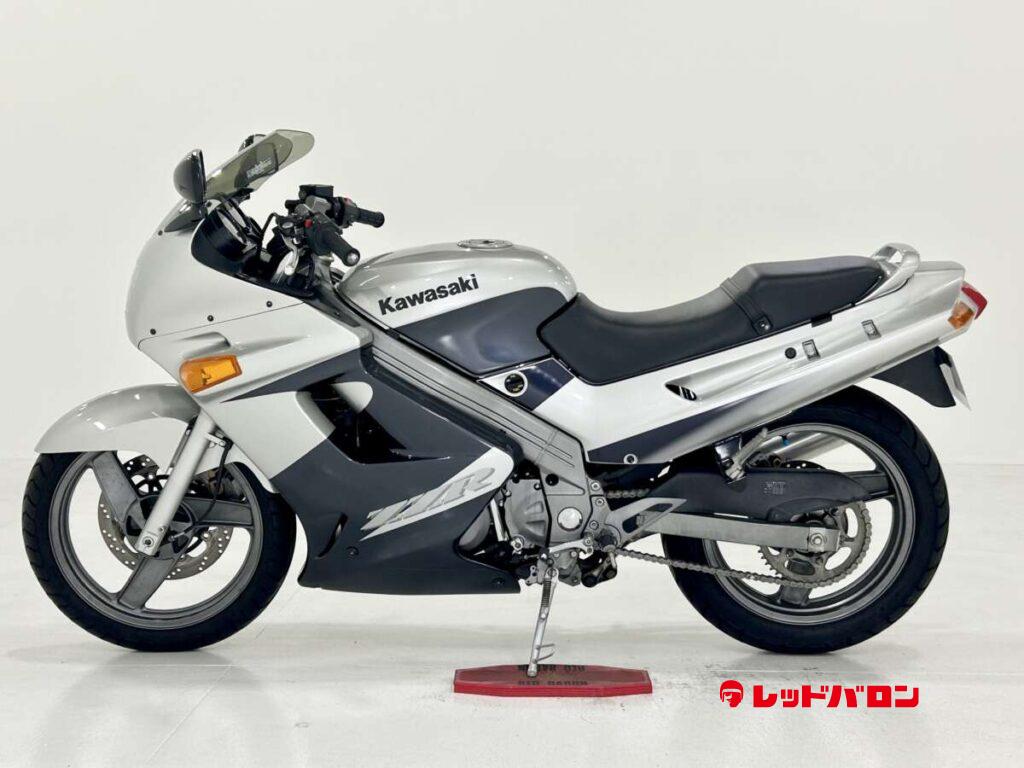 ＺＺＲ２５０ - レッドバロン公式